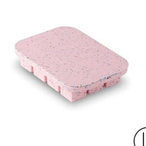 Set of two peak everyday Ice trays in pink confetti